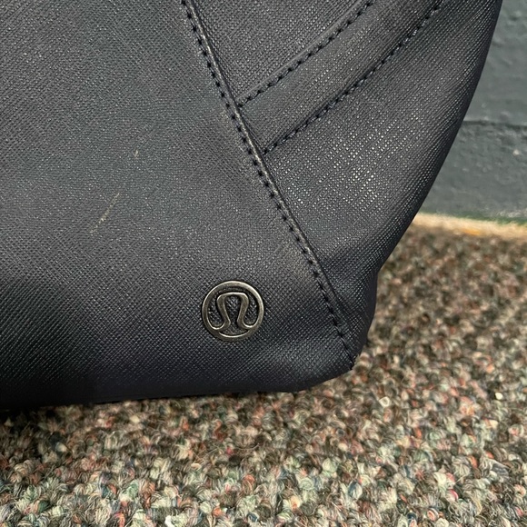 SOLD ‼️ - Picture 2 of 5